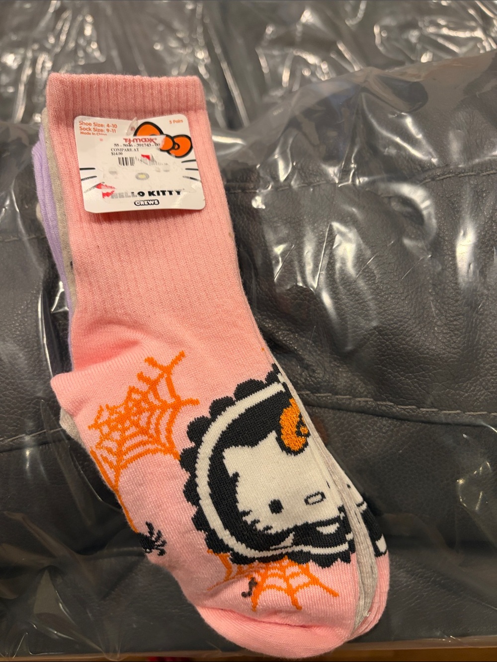Sanrio Hello Kitty Halloween Crew Socks Pink Spiderweb Spooky Cute NWT Set